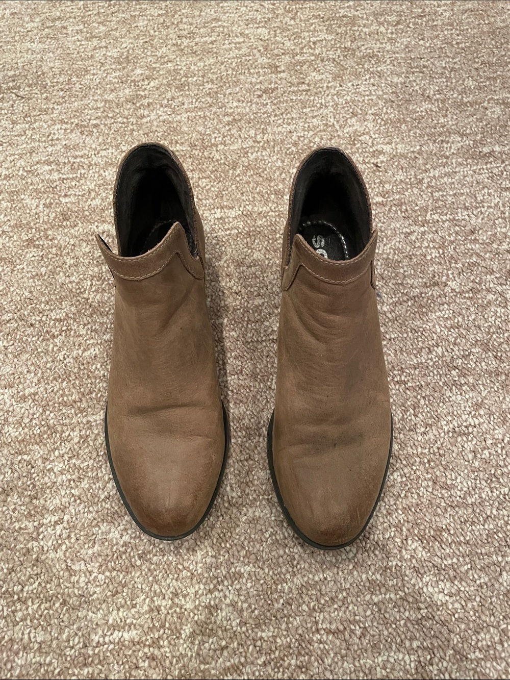 Women’s Brown Slip-On Chelsea Boot